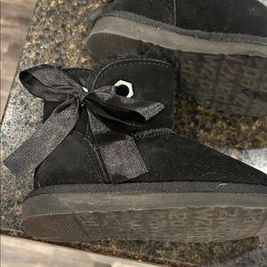PAWZ Kids Black Boots with Bow Accent